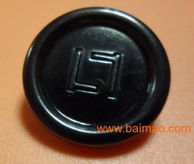 石獅服裝輔料供應新篇章 尚品匯紐扣與撞釘，美觀大方引領潮流